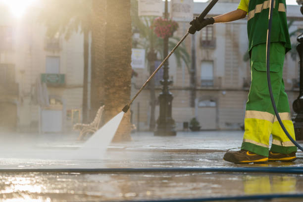 Best Garage Pressure Washing  in Prairie Village, KS